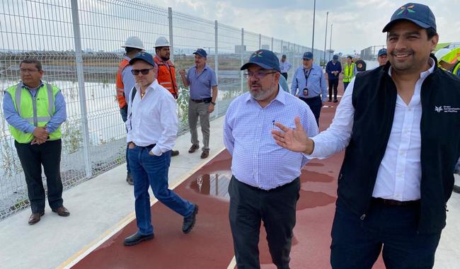 Supervisa Jorge Nu O Lara Obras De La L Nea Del Tren Ligero De